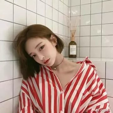 拜金的女人